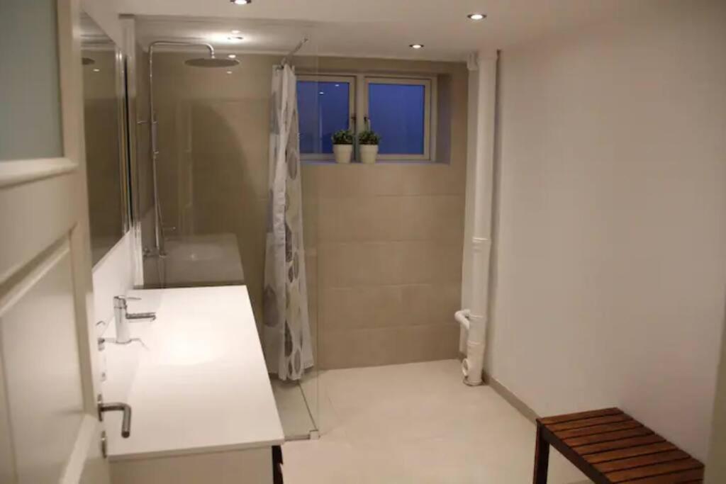 קופנהגן Close To Centrum, Beach And Subway מראה חיצוני תמונה